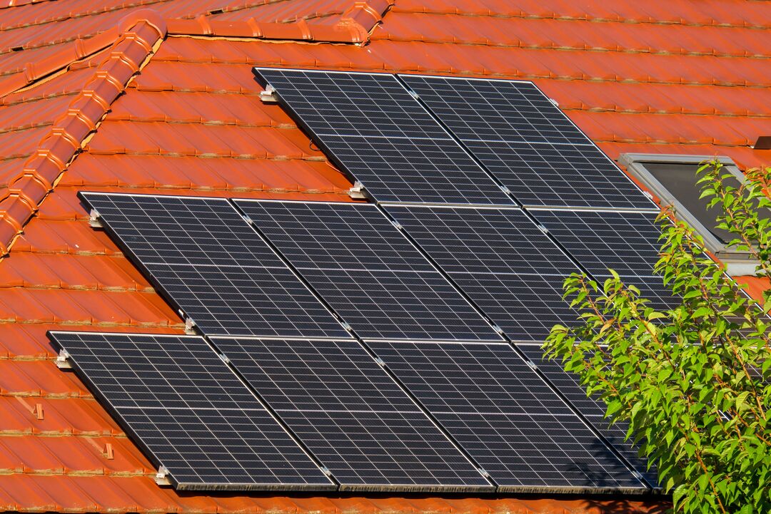 What Homeowners Should Expect on the Day of Solar Installation